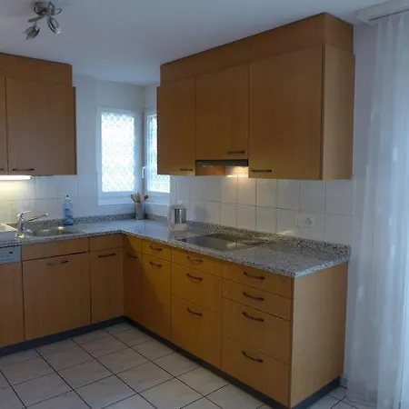 Apartment Niederried Sleeps 6 Air Con Wifi *