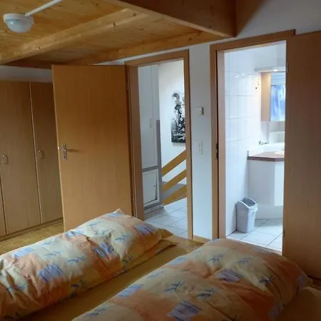 Apartment Niederried Sleeps 6 Air Con Wifi Niederried bei Interlaken